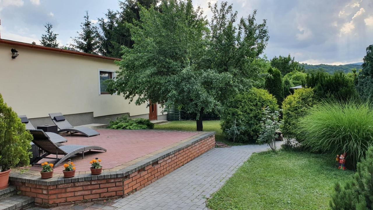 Villa Maria Apartman Мішкольц Екстер'єр фото